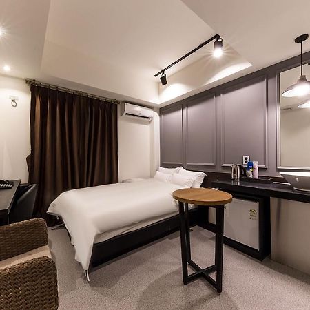 Raha Hotel Seul Zewnętrze zdjęcie