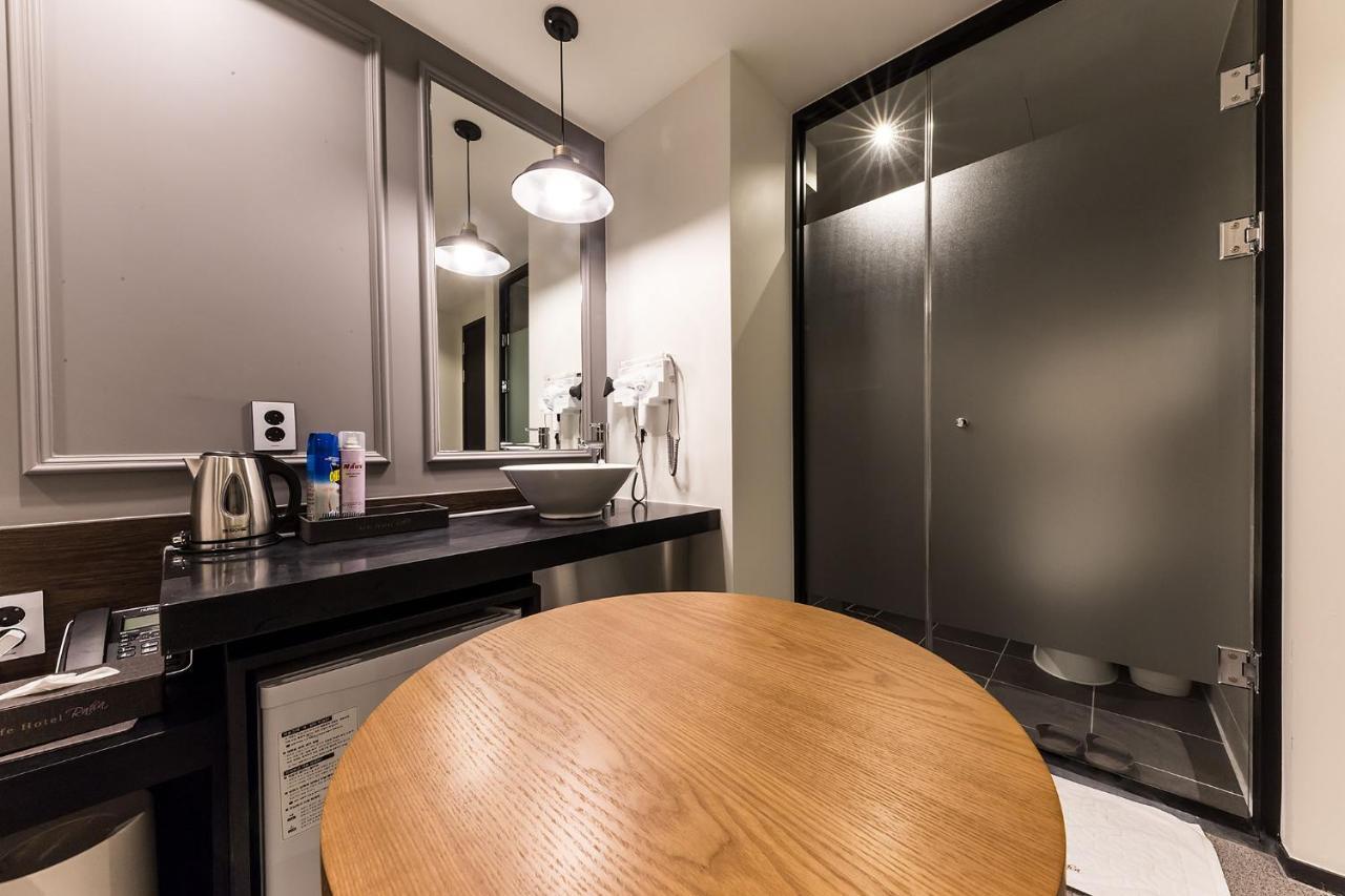 Raha Hotel Seul Zewnętrze zdjęcie